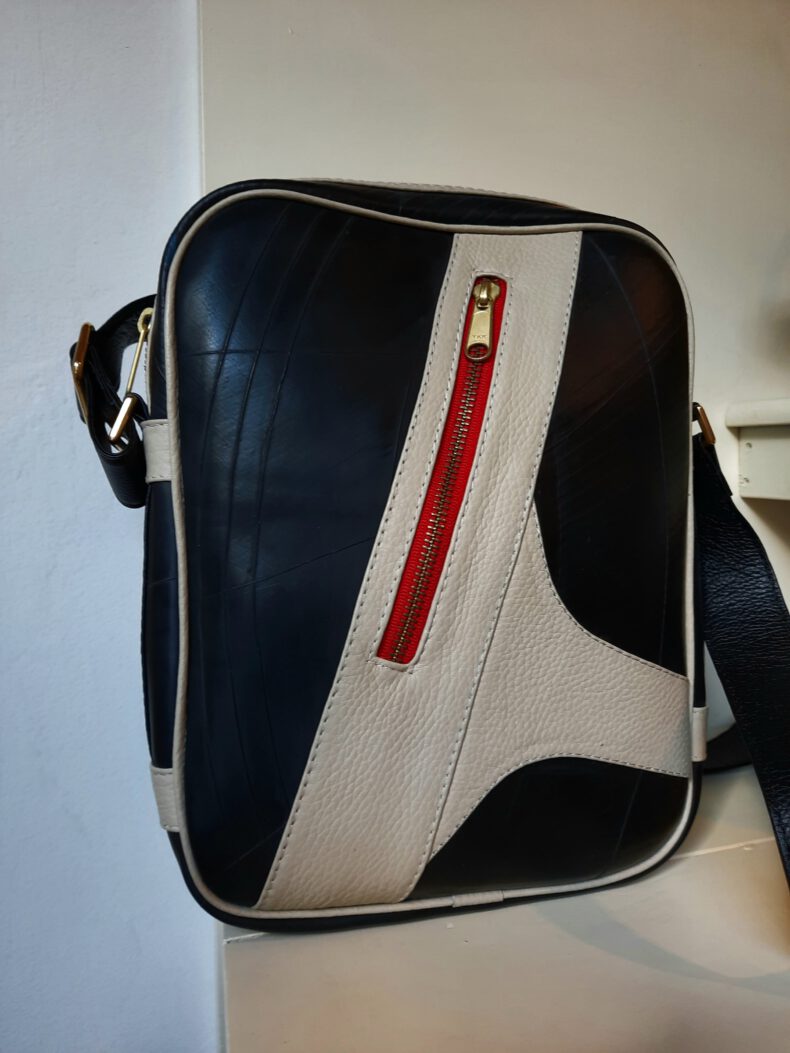 Tasche Schreif